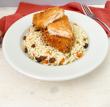 Frango à Cordon Bleu e Arroz à Grega