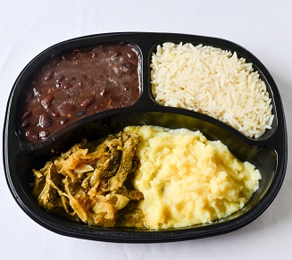 Íscas de Fígado Aceboladas, Purê de Batata, Arroz e Feijão - Imagem 2